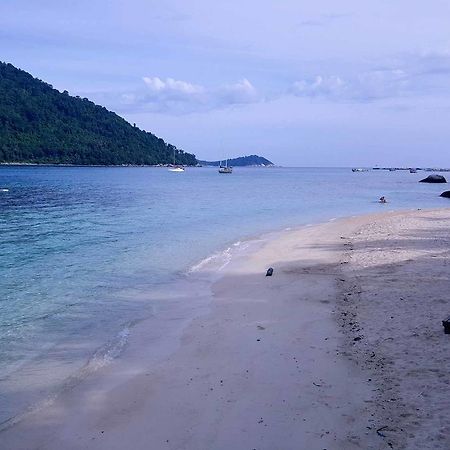 D'Raii Hotel Pulau Perhentian Besar Exterior photo